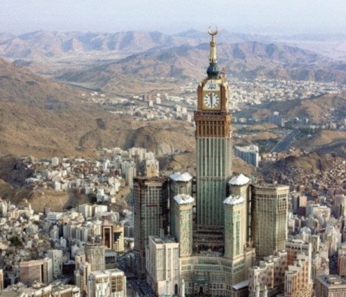 علو البناء في مكة على رؤس الجبال من علامات قرب قيام  الساعة